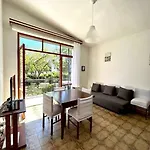 Front Poetto Beach, Cagliari, By Home&experience بيت للعطل *