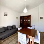 بيت للعطل Front Poetto Beach, Cagliari, By Home&experience كالياري