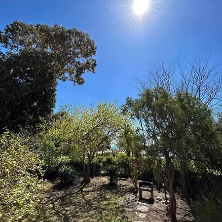 Дом отдыха Front Poetto Beach, Cagliari, By Home&experience *